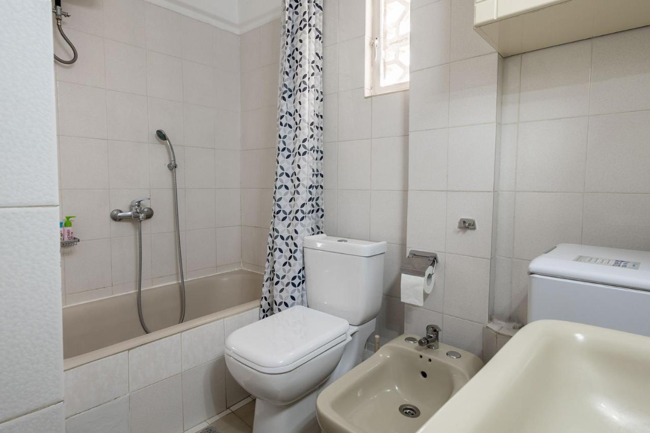 Your Cozy Six Street Apartment Larissa Esterno foto
